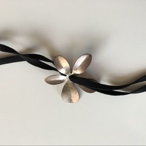 Silver and black necklace adjustable